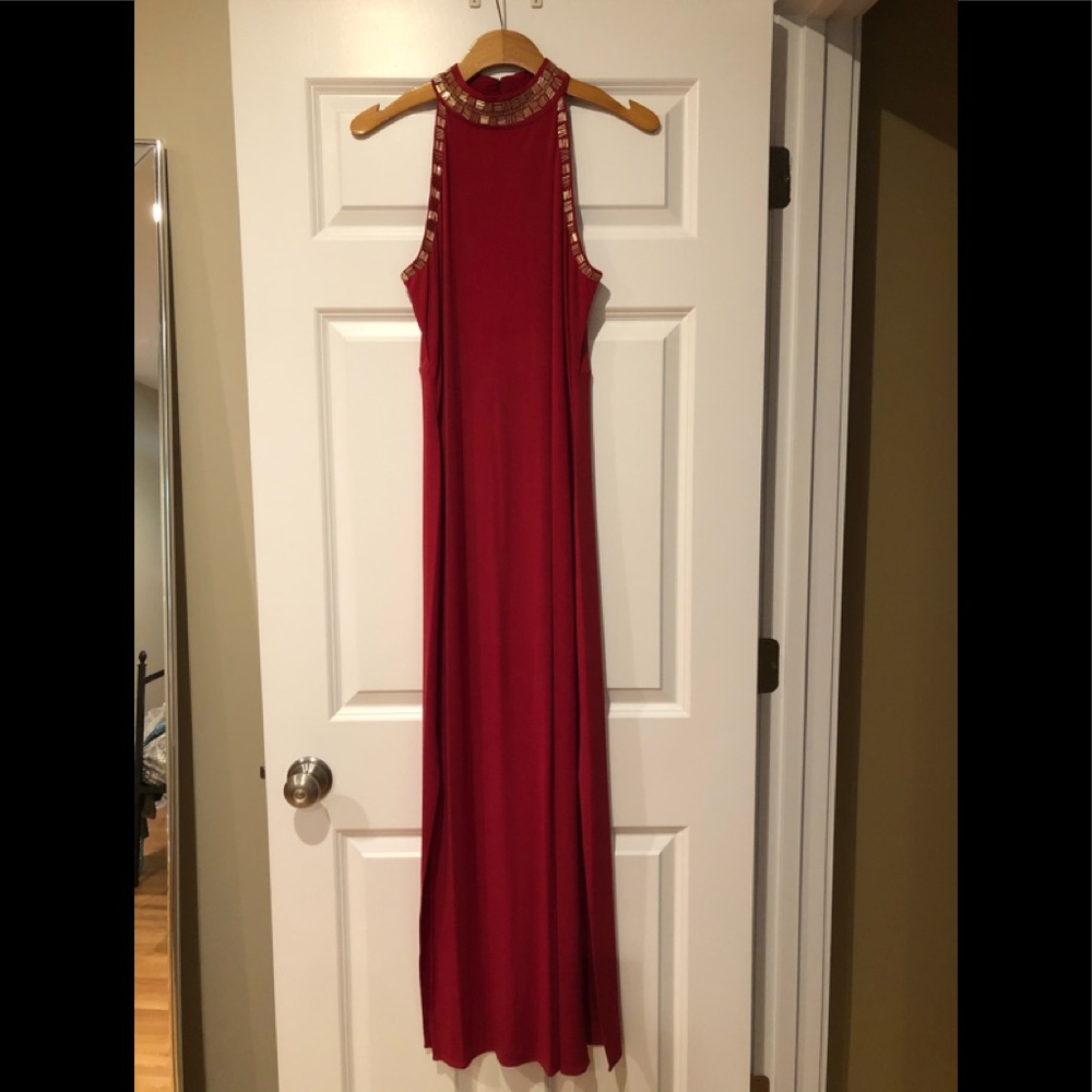 Venus Red gown